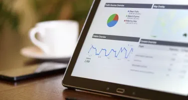 best time to post on linkedin on friday